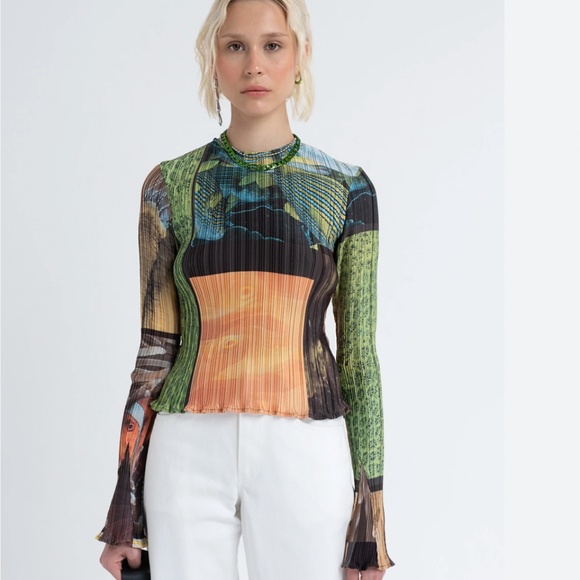 Arthur Apparel Pants - ARTHUR APPAREL Box Pleat Long Sleeve Top (NEW)